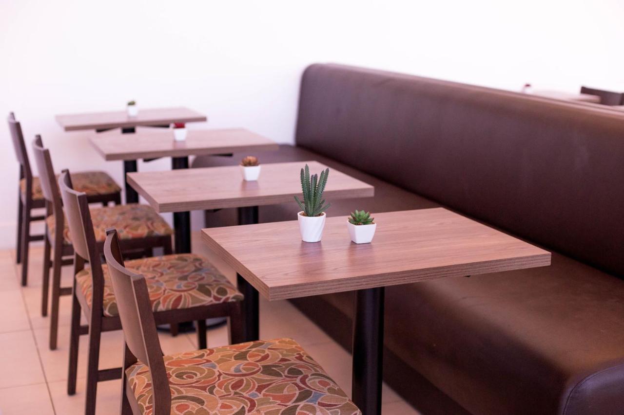 Hotel Agisol Μαρίλια Εξωτερικό φωτογραφία